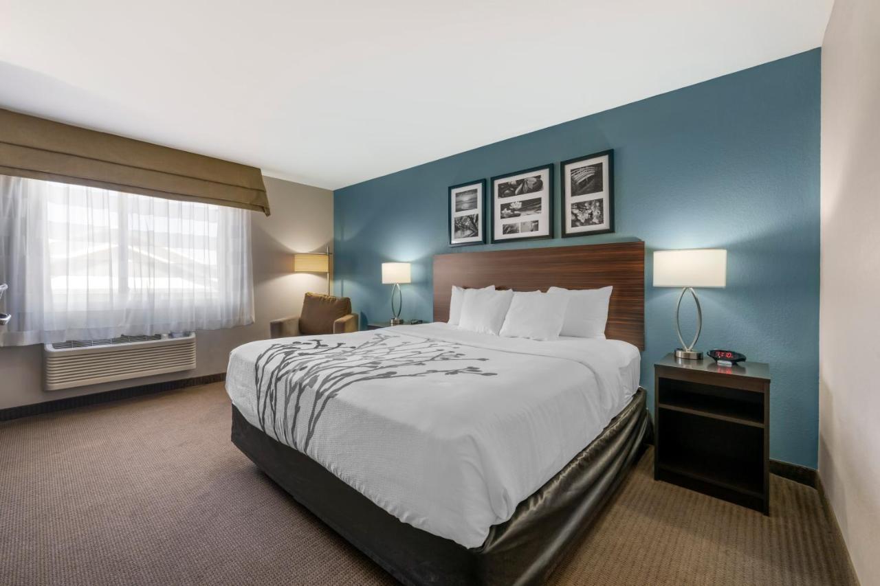 Sleep Inn & Suites Hays I-70 Buitenkant foto