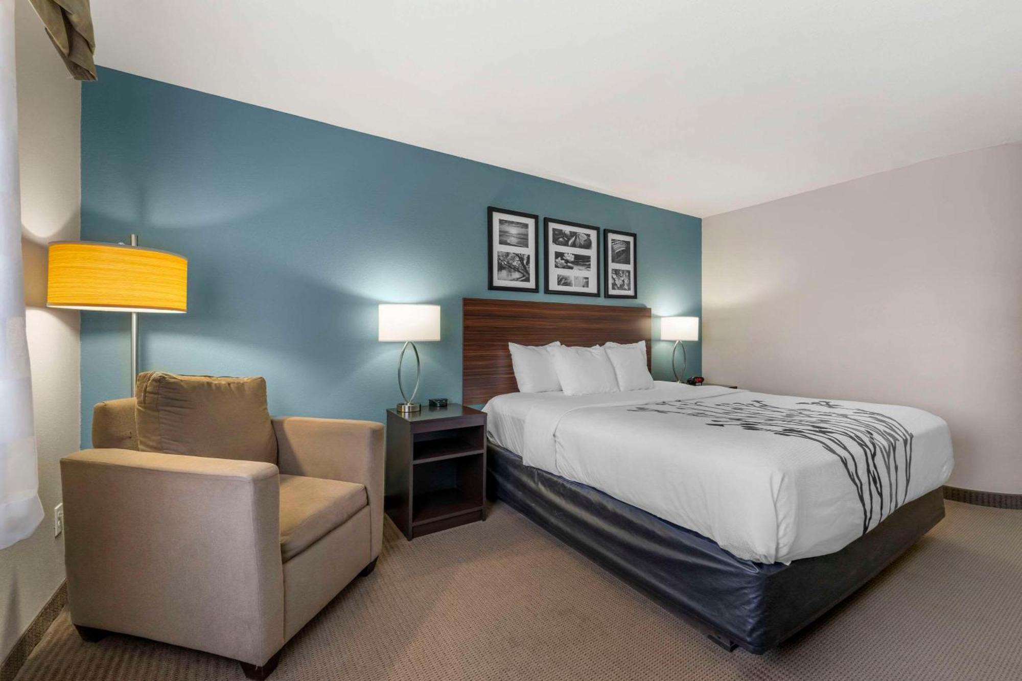 Sleep Inn & Suites Hays I-70 Buitenkant foto