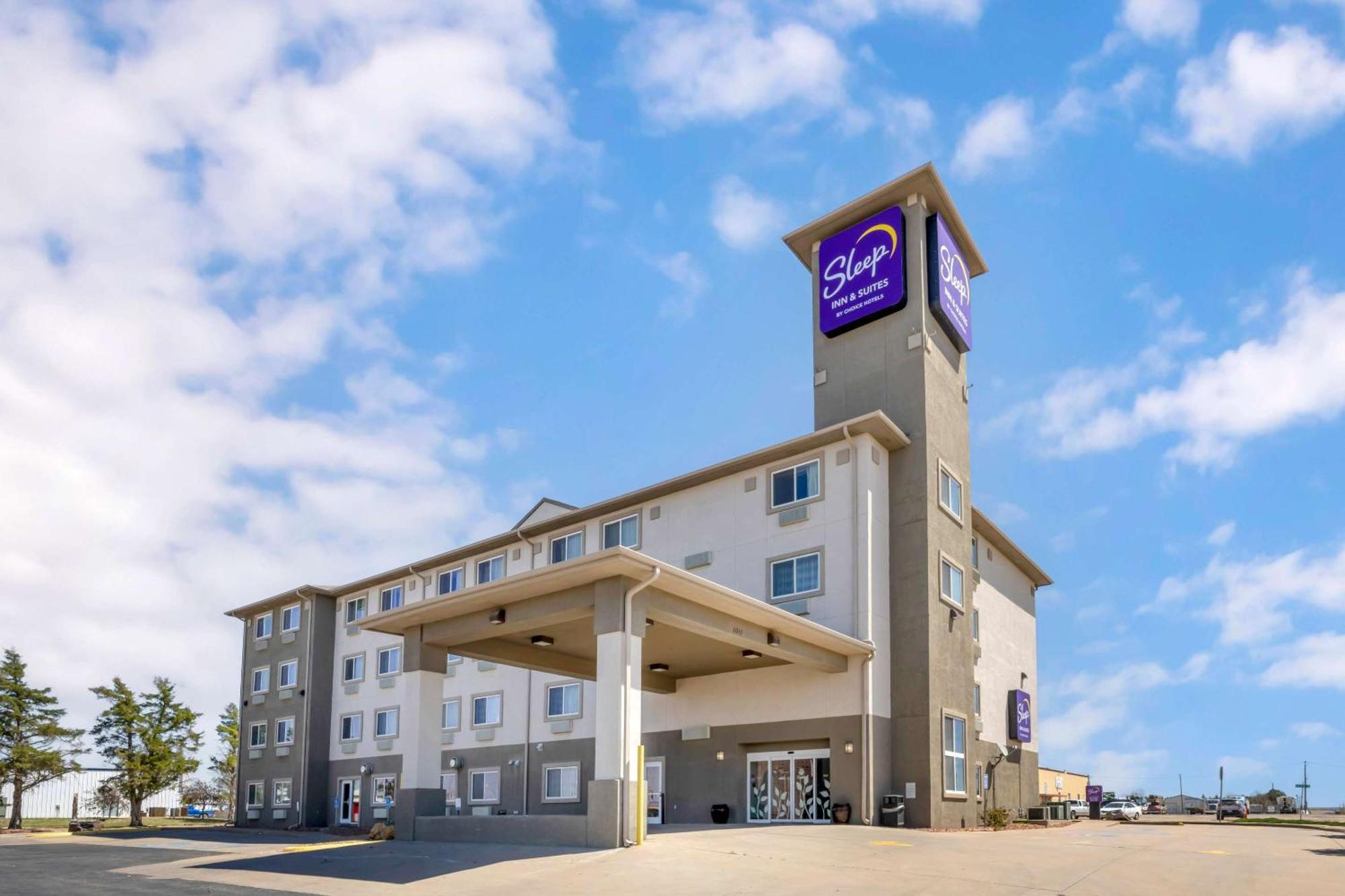 Sleep Inn & Suites Hays I-70 Buitenkant foto